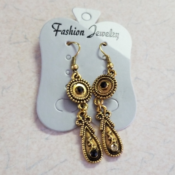 Fashion Jewelry Jewelry - Gold & Black Fashion Earrings - Dangle Drop Hook Style